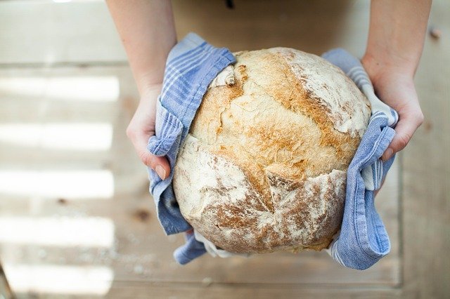 A kenyérsütőgép szerepe az egészséges életmód felé vezető úton